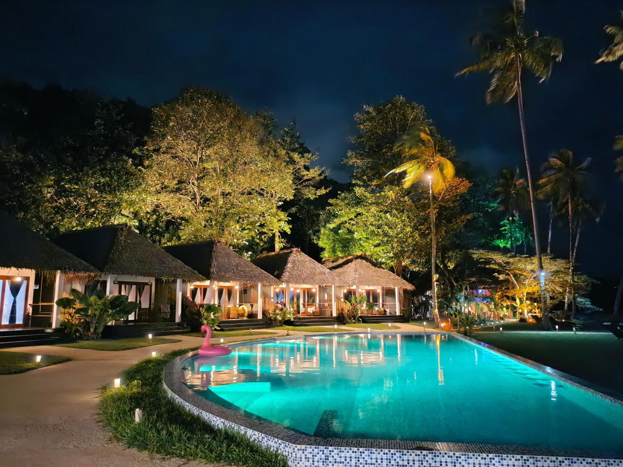 Bebeladan Beach Resort, In The Last Indigenous Corner 엘니도 외부 사진